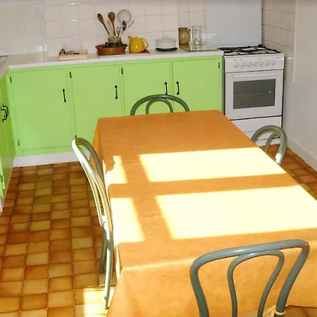 Apartmán Confortable Au Coeur De - 40 M² - Vue Sur Jardin Vitrac (Cantal)